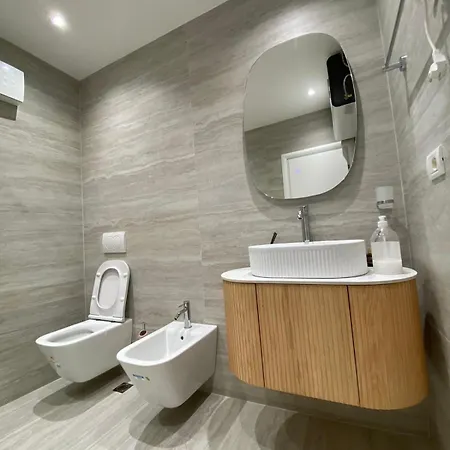 Renovated 아파트